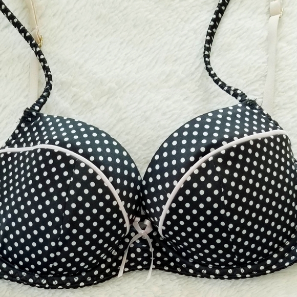 Victoria's Secret Sexy Little Things Polka Dot Bra Garter Skirt Thong Panty NWT - Picture 10 of 12